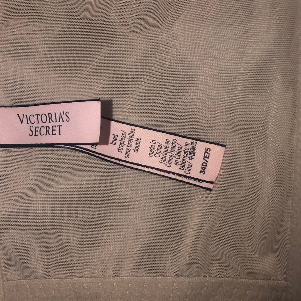 VS Bra - Picture 3 of 3